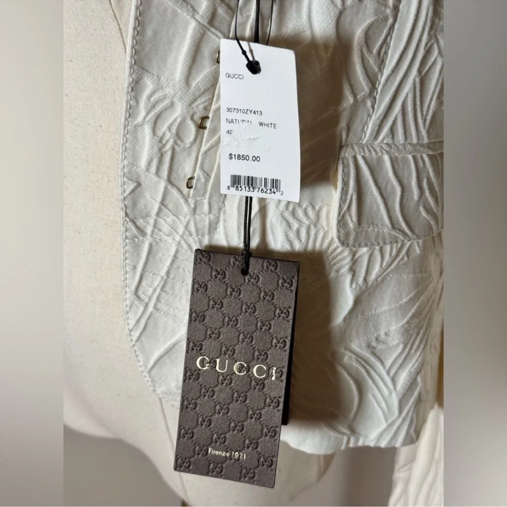 NWT Gucci Ivory Floral Textured Blazer - Size 42/US 6